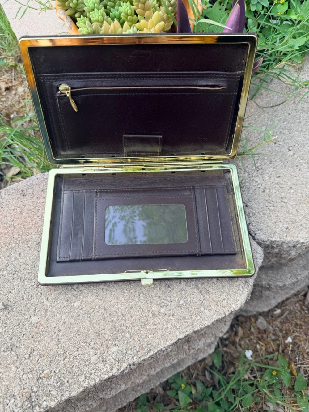 Vintage Abas‎ Brown Lamb Leather Wallet with Subtle Logo